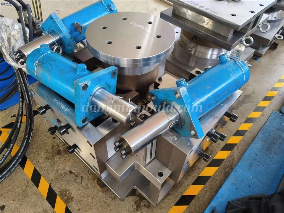 LPG Industrial Base Ring Precision Metal Stamping Dies high quality
